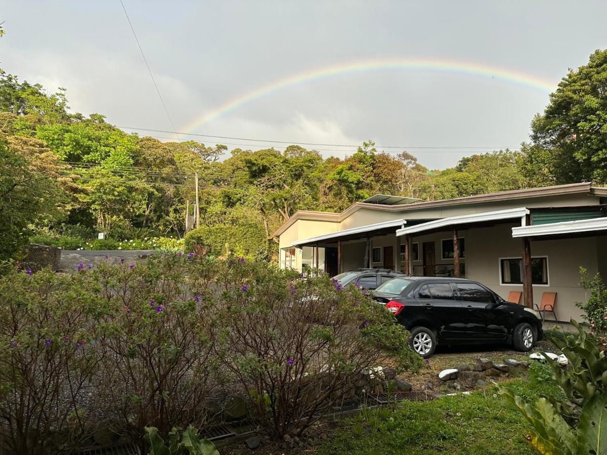 Natuera Hotel モンテベルデ エクステリア 写真