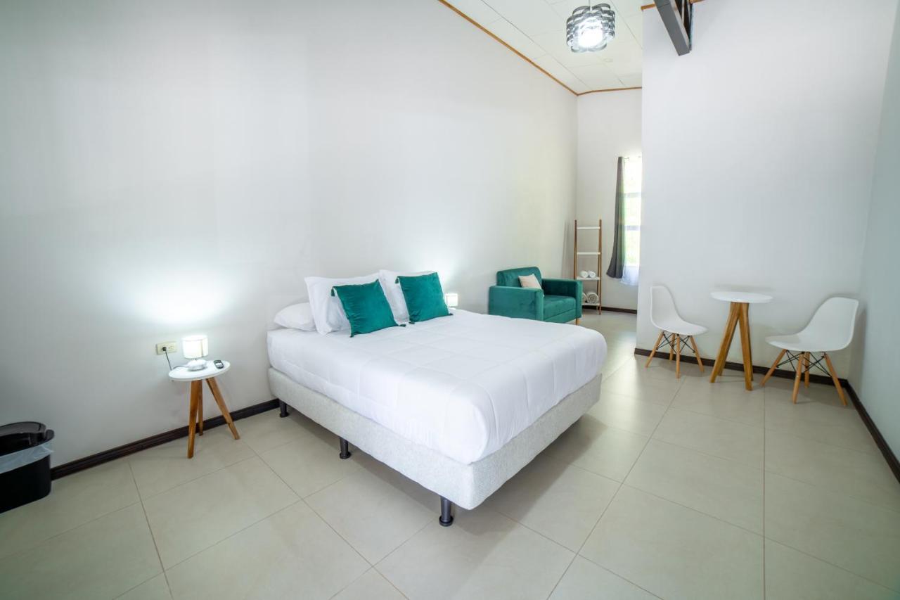 Natuera Hotel モンテベルデ エクステリア 写真