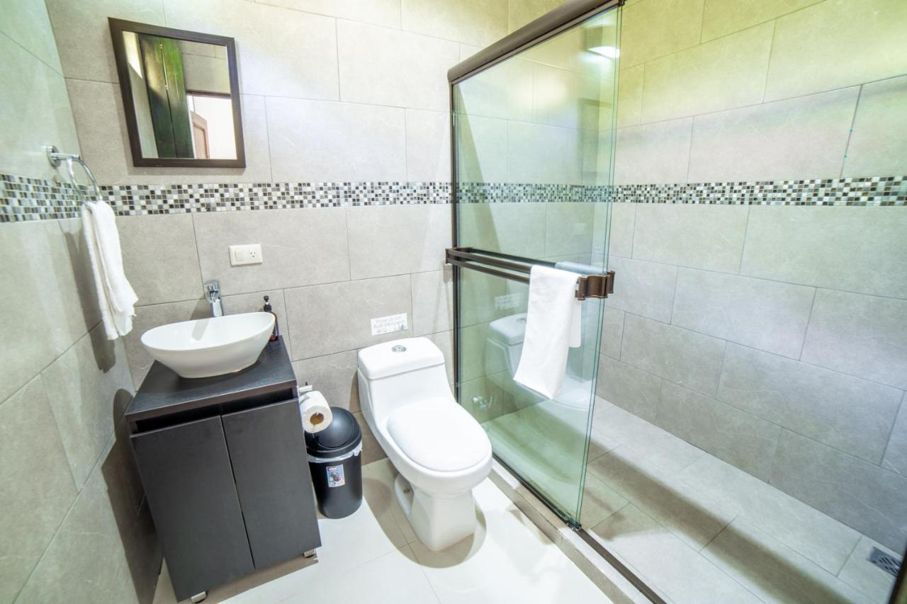Natuera Hotel モンテベルデ エクステリア 写真